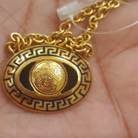 COMING SOON RARE & OR VINTAGE CHANEL , BALLY , LOUIS VUITTON , GUCCI & ETRO... - Picture 12 of 12